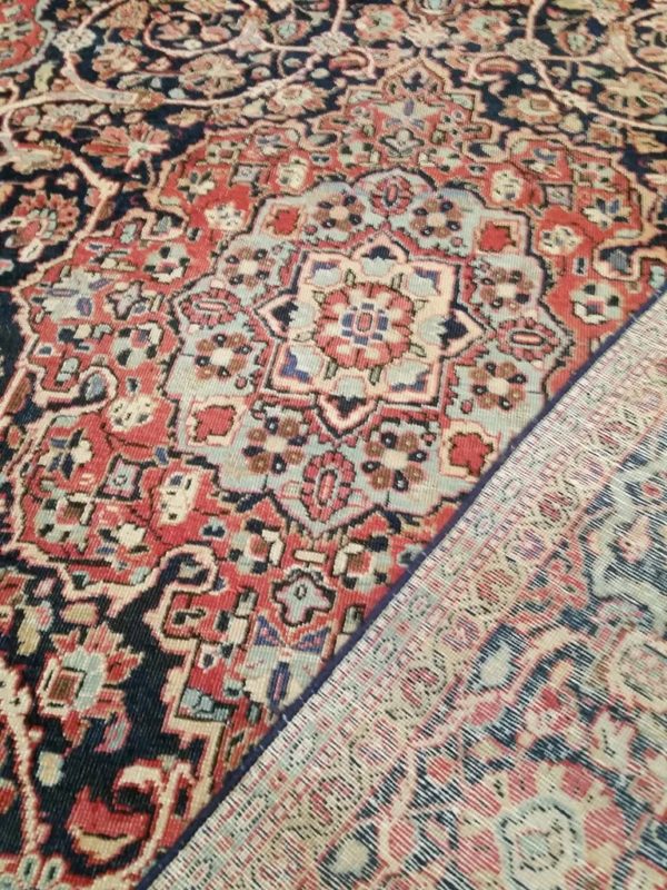 tapis iranien ancien 2