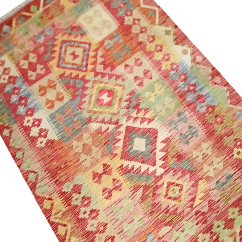 tapis kilim couleurs vives