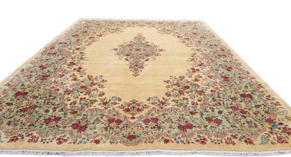 tapis iranien kirman grande taille fond beige