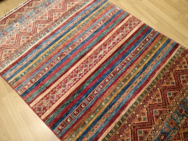 tapis afghan moderne noué main khorjin