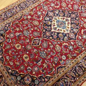 tapis iranien kechan haut de gamme