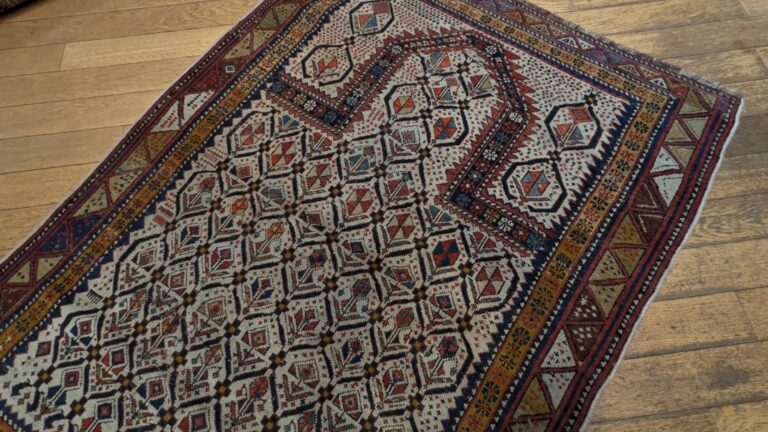 Tapis Daghestan - Tavren 7.jpeg