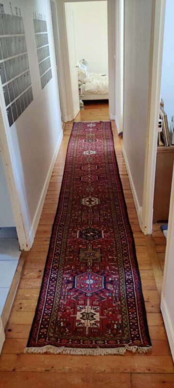 Sublimer un couloir avec un tapis Karabagh chaleureux 1
