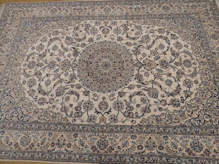 Tapis Naïn - Torveh (4)