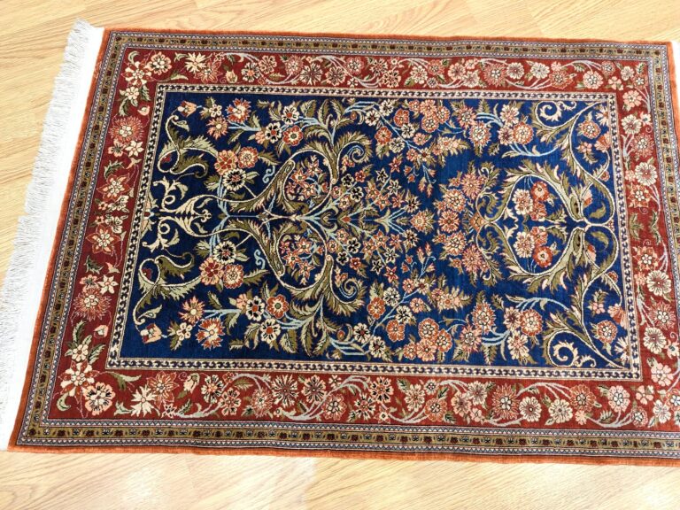 Tapis Hereke - Zanbur 3